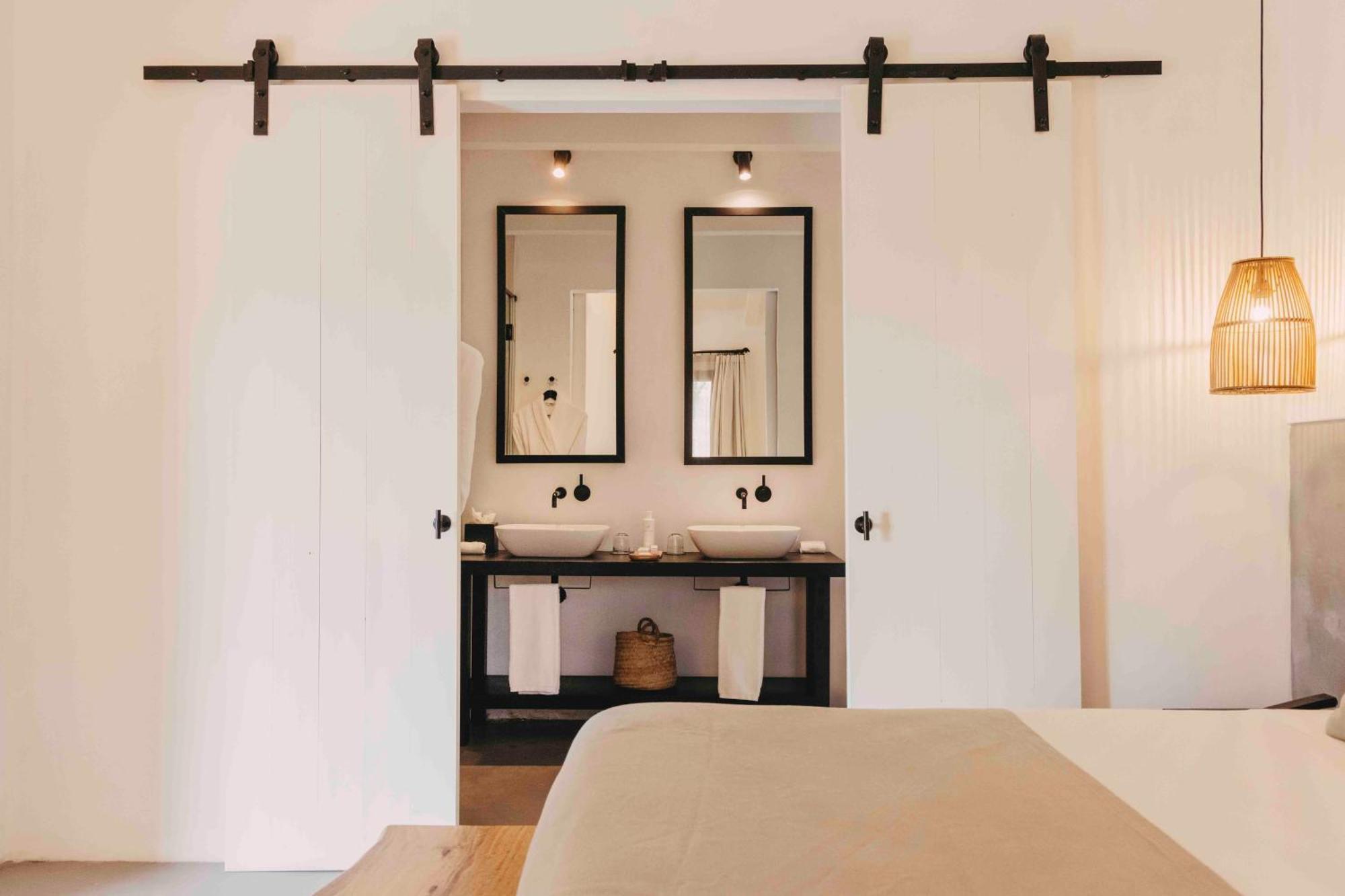 Finca Serena Mallorca, Small Luxury Hotels モントゥィリィ エクステリア 写真